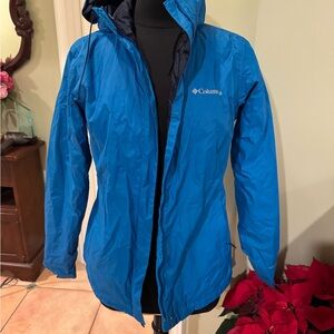 Columbia Navy Blue Puffer Jacket